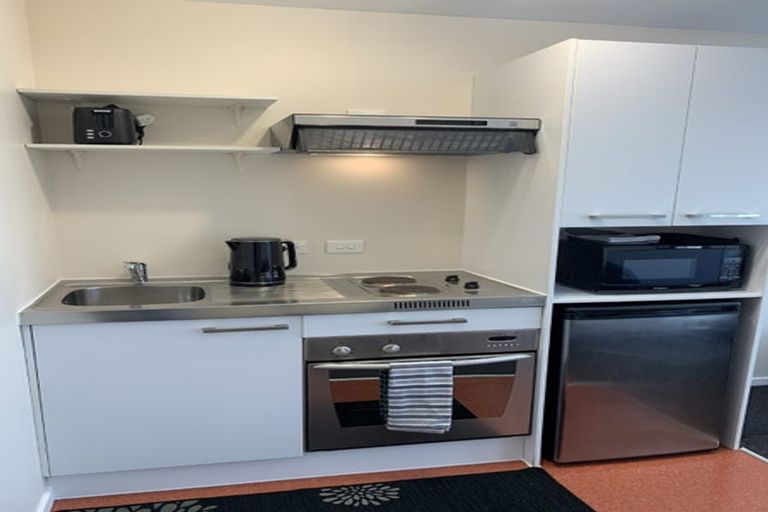 Photo of property in Orange Apartments/victoria Centr, 606/169 The Terrace, Wellington Central, Wellington, 6011