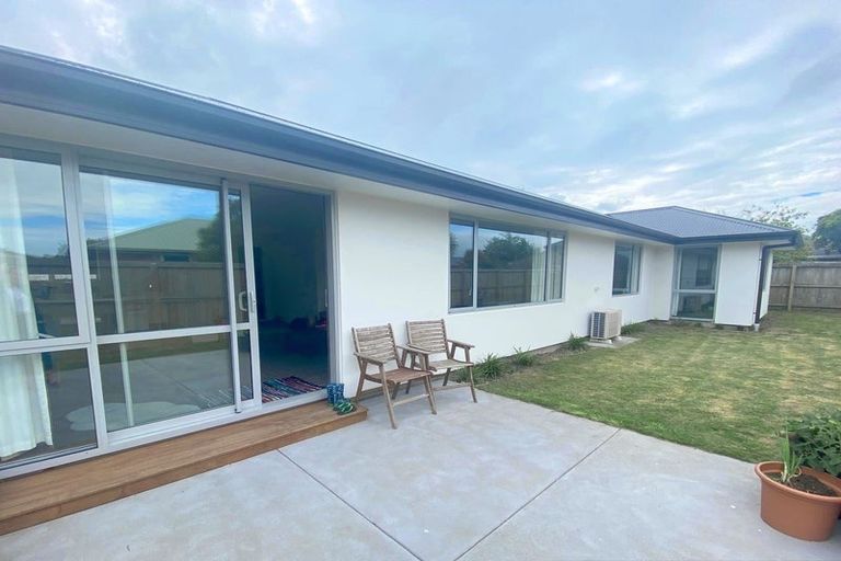Photo of property in 286a Wainoni Road, Avondale, Christchurch, 8061