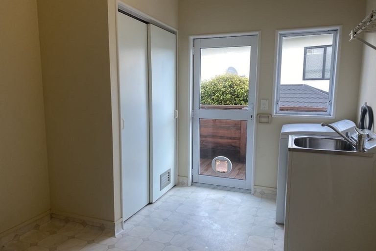 Photo of property in 39 Lanyon Place, Whitby, Porirua, 5024