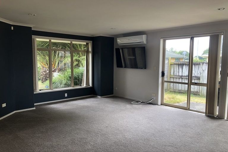 Photo of property in 16 Nobleman Place, Hamilton East, Hamilton, 3216