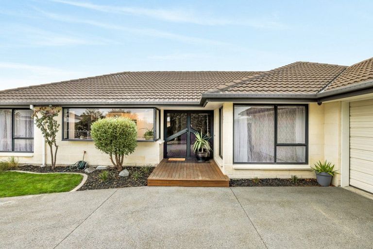 Photo of property in 3 Hunt Lane, Avondale, Christchurch, 8061