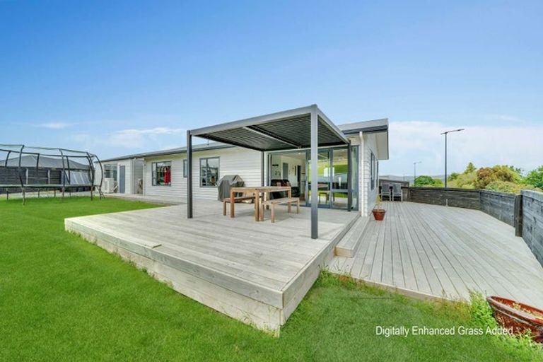 Photo of property in 44 Mcneil Street, Balclutha, 9230