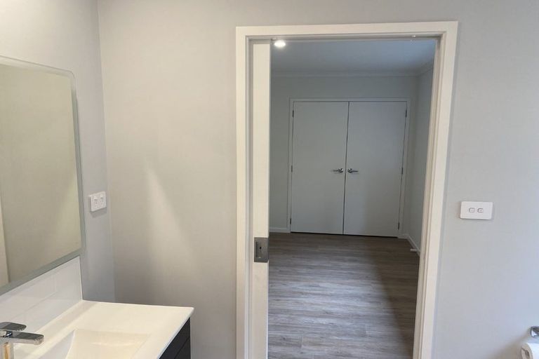 Photo of property in 45r Saint Regis Way, Bethlehem, Tauranga, 3110