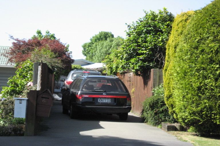 Photo of property in 2/6 Harkness Place, Avonhead, Christchurch, 8042