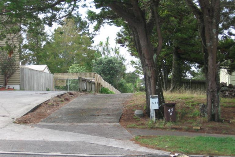 Photo of property in 45a Glengarry Road, Glen Eden, Auckland, 0602