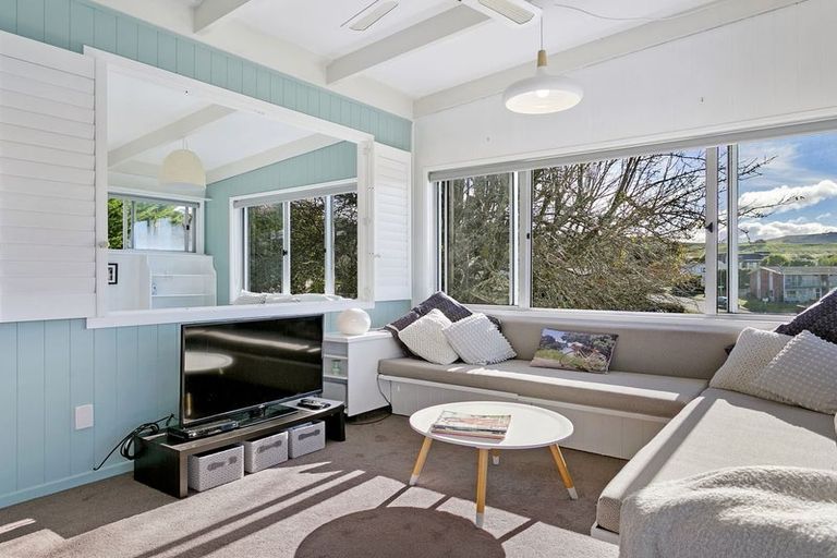 Photo of property in 4/22 Alberta Street, Acacia Bay, Taupo, 3330