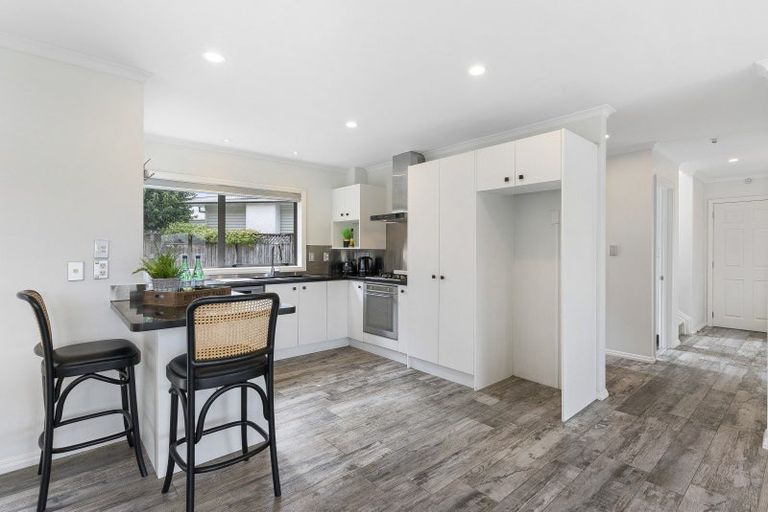 Photo of property in 17e Pakuranga Road, Pakuranga, Auckland, 2010