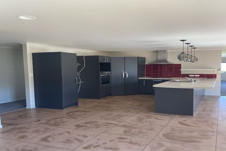 Photo of property in 32 Penrod Drive, Bell Block, New Plymouth, 4312