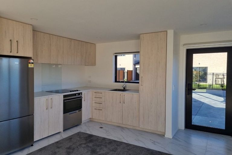 Photo of property in 4/4 Matata Place, Dallington, Christchurch, 8061