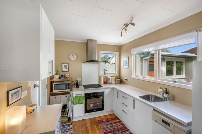Photo of property in 174 Vigor Brown Street, Napier South, Napier, 4110