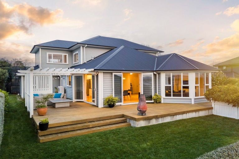 Photo of property in 21 Longbow Terrace, Flagstaff, Hamilton, 3210