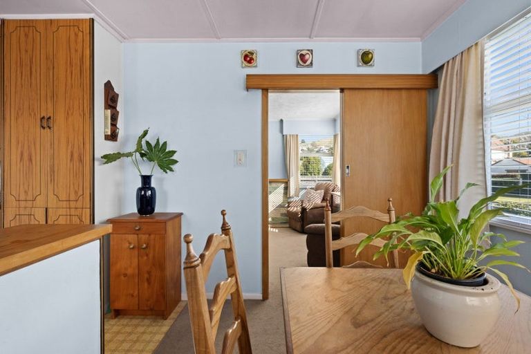 Photo of property in 27 Otatara Road, Taradale, Napier, 4112