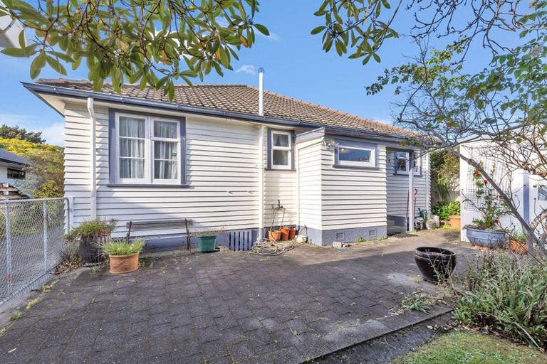 Photo of property in 372 Ruahine Street, Terrace End, Palmerston North, 4410