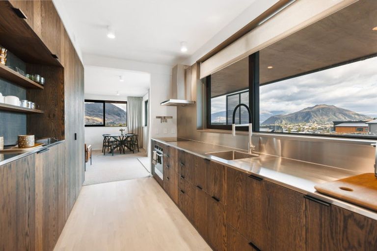 Photo of property in 49 Farrant Drive, Wanaka, 9305