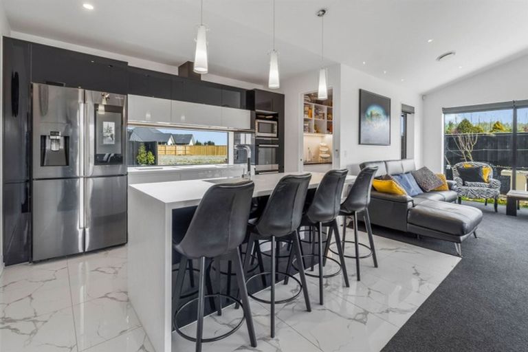 Photo of property in 4 Kinnerton Lane, Casebrook, Christchurch, 8051