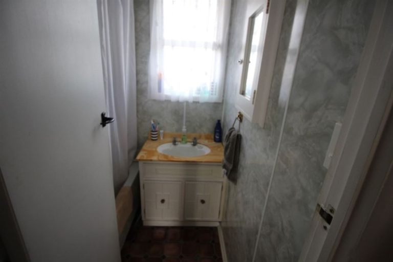 Photo of property in 2 Pateke Place, Tokoroa, 3420
