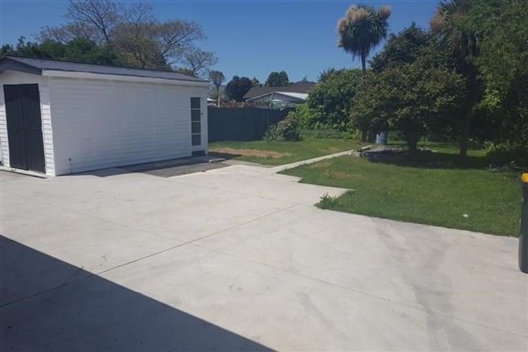 Photo of property in 161 Springs Road, Hornby, Christchurch, 8042
