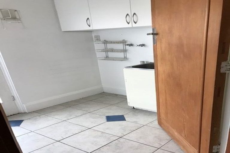 Photo of property in 4 Mayfield Avenue, Mairehau, Christchurch, 8013