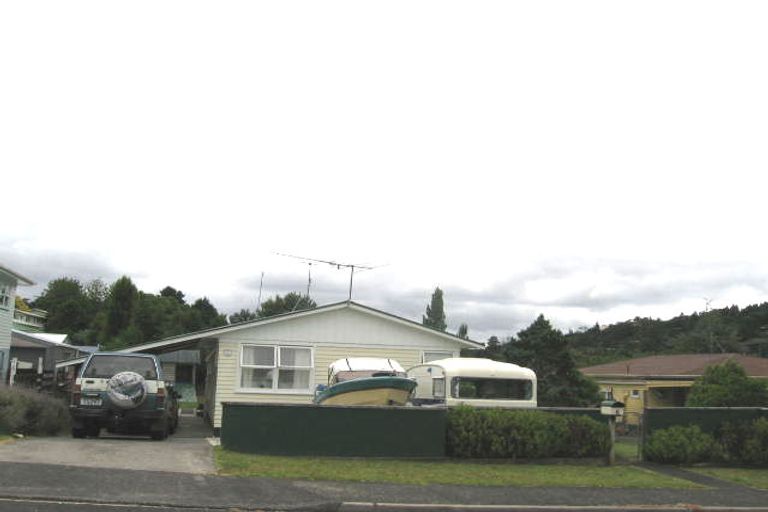 Photo of property in 6 Ivy Place, Birkdale, Auckland, 0626