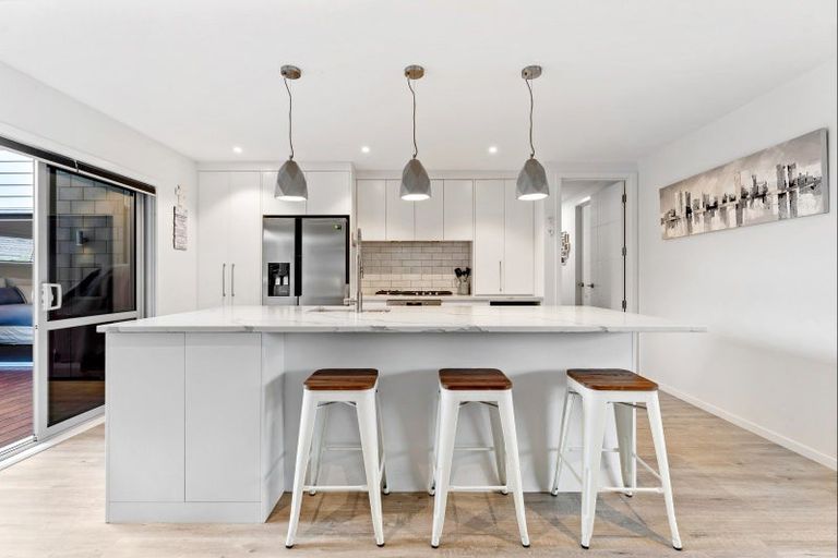 Photo of property in 9 Trevally Place, Snells Beach, 0920