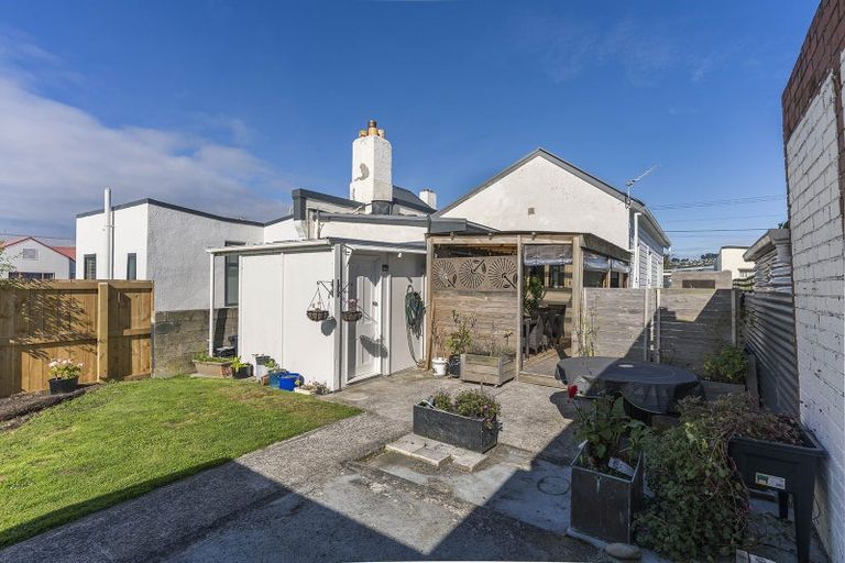 Photo of property in 37 Prince Albert Road, Saint Kilda, Dunedin, 9012