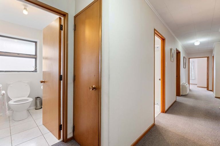 Photo of property in 1 Cherry Lane, Milton, 9220