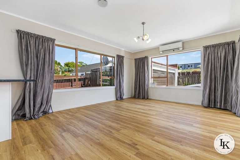 Photo of property in 287 Great South Road, Manurewa, Auckland, 2102