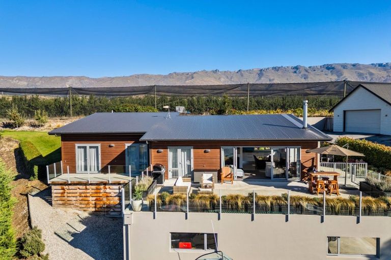 Photo of property in 13a Missy Crescent, Mount Pisa, Cromwell, 9383