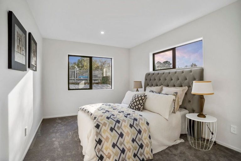 Photo of property in 39a Keegan Drive, Massey, Auckland, 0614