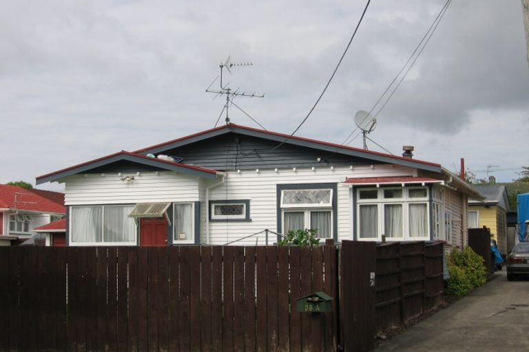 Photo of property in 2/36 Miro Street, New Lynn, Auckland, 0600