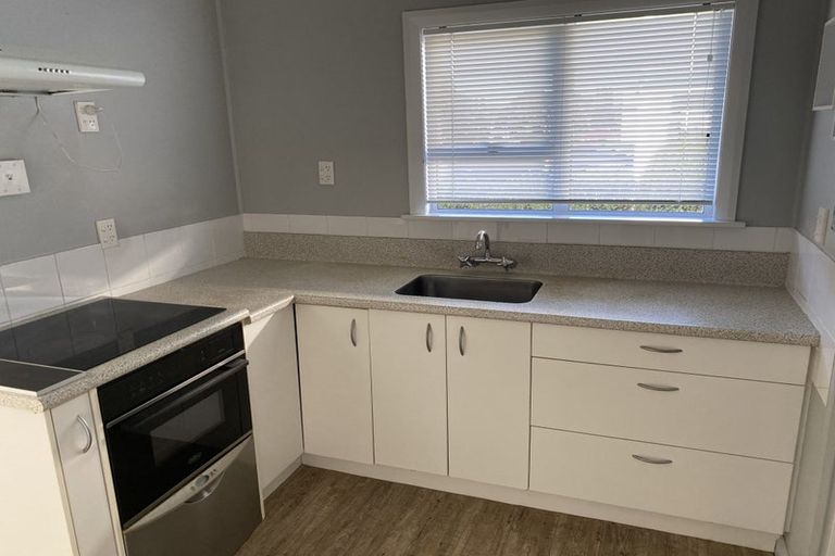 Photo of property in 36 Logan Avenue, Marewa, Napier, 4110