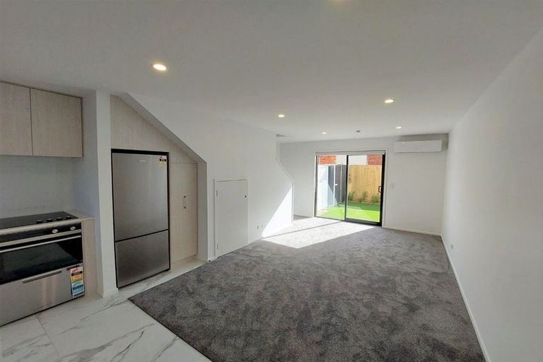 Photo of property in 5/59 Neil Avenue, Te Atatu Peninsula, Auckland, 0610