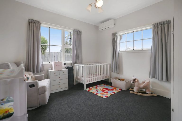 Photo of property in 8 Graham Street, Tinwald, Ashburton, 7700