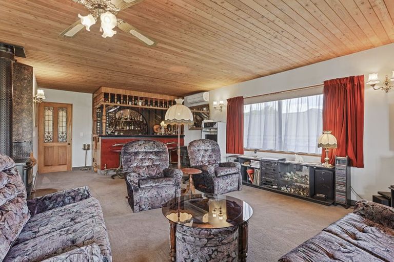 Photo of property in 80 Regency Crescent, Redwood, Christchurch, 8051