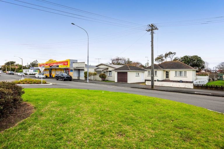 Photo of property in 131 Alma Road, Gonville, Whanganui, 4501
