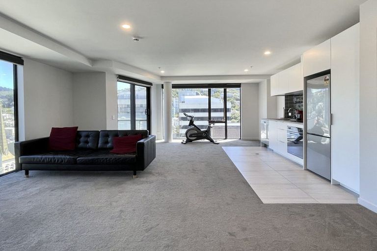 Photo of property in Pinnacle On Victoria, 160 Victoria Street, Te Aro, Wellington, 6011
