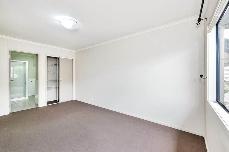 Photo of property in St Claire Village, 129/172 Mcleod Road, Te Atatu South, Auckland, 0610