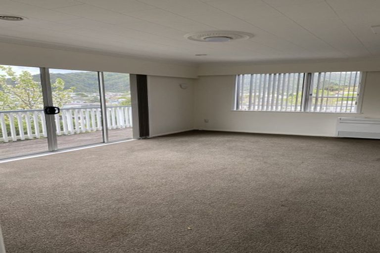 Photo of property in 24 Mimihau Grove, Wainuiomata, Lower Hutt, 5014