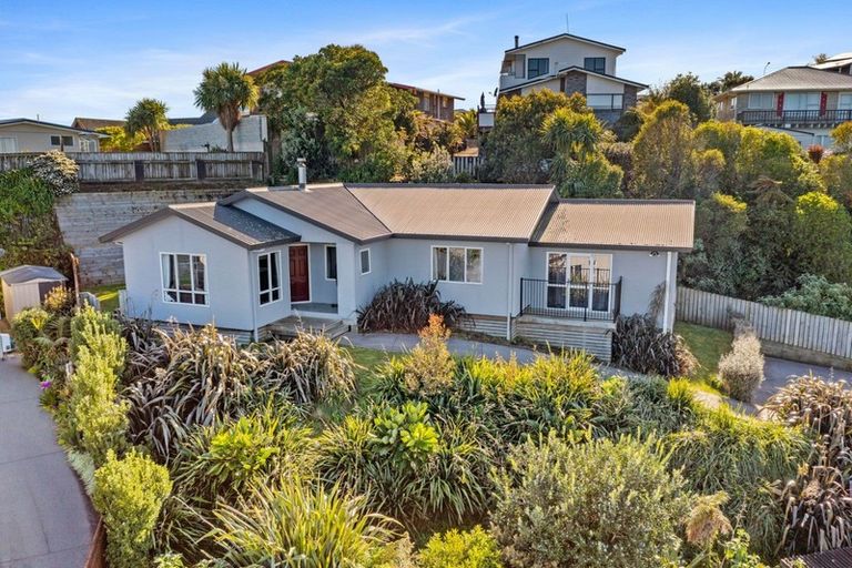 Photo of property in 25a Hobart Drive, Spotswood, New Plymouth, 4310