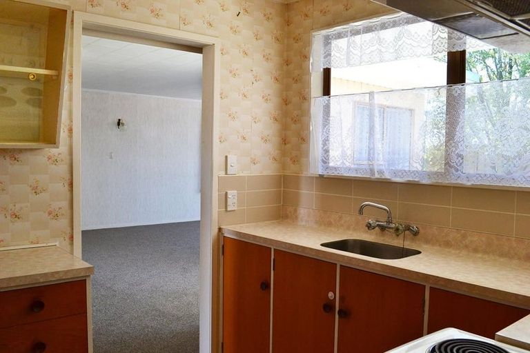 Photo of property in 394 Gloucester Street, Linwood, Christchurch, 8011