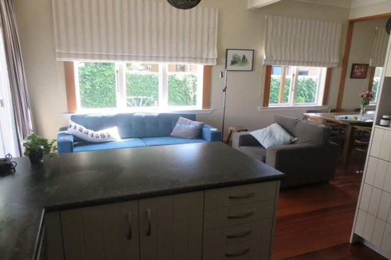 Photo of property in 1 Masons Avenue, Hamilton East, Hamilton, 3216