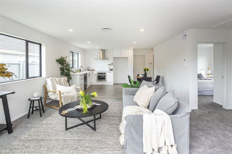 Photo of property in 2/273 Innes Road, Mairehau, 8052