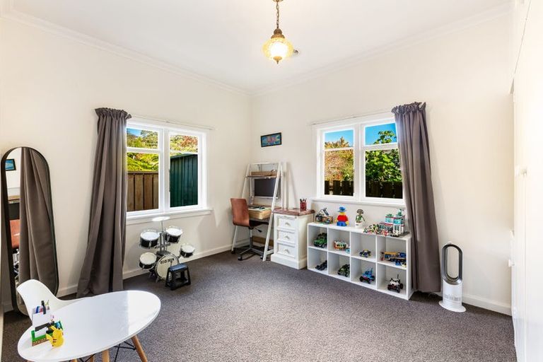 Photo of property in 46a Duthie Street, Karori, Wellington, 6012