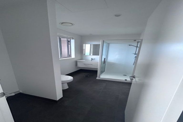 Photo of property in 101/160b Hobsonville Point Road, Hobsonville, Auckland, 0616