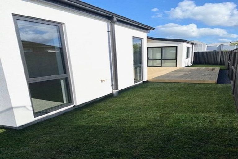 Photo of property in 20 Rehua Way, Papamoa, 3118