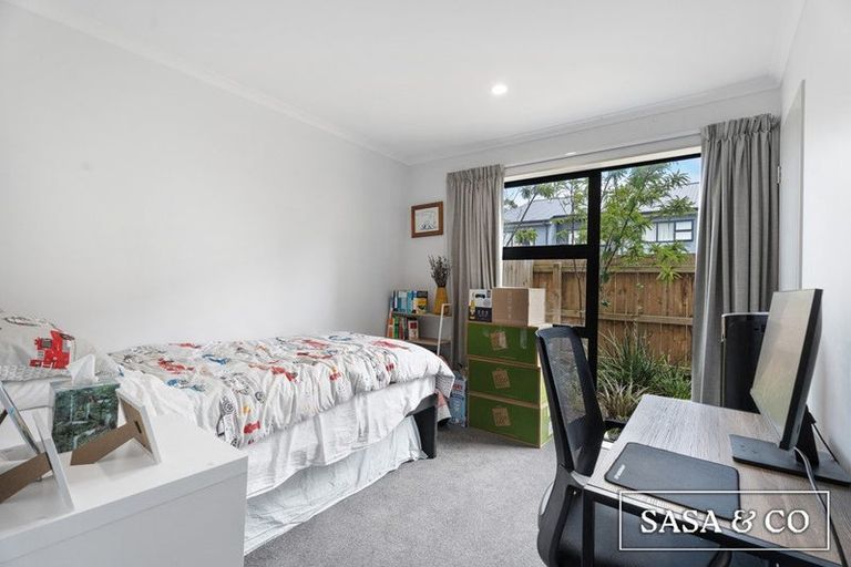 Photo of property in 1 Taruna Lane, Manukau, Auckland, 2104