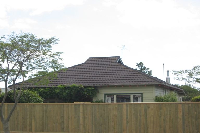 Photo of property in 64 Simeon Street, Spreydon, Christchurch, 8024