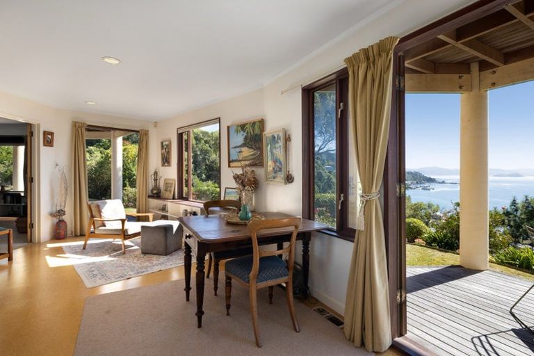 Photo of property in 15 Fettes Crescent, Seatoun, Wellington, 6022