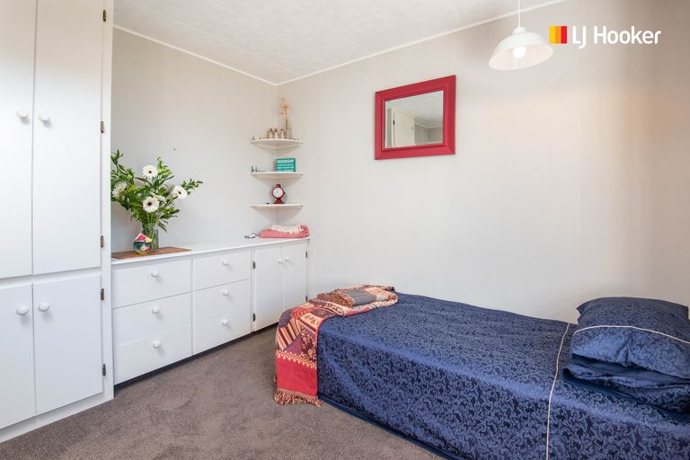 Photo of property in 290 Gladstone Road North, Mosgiel, 9092