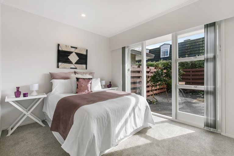 Photo of property in 4/24 Central Avenue, Papatoetoe, Auckland, 2025